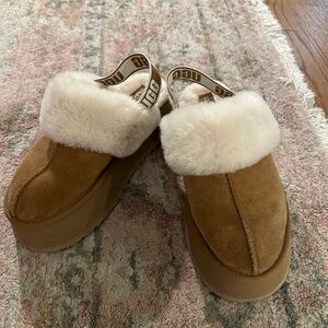 Ugg funkette platform slippers